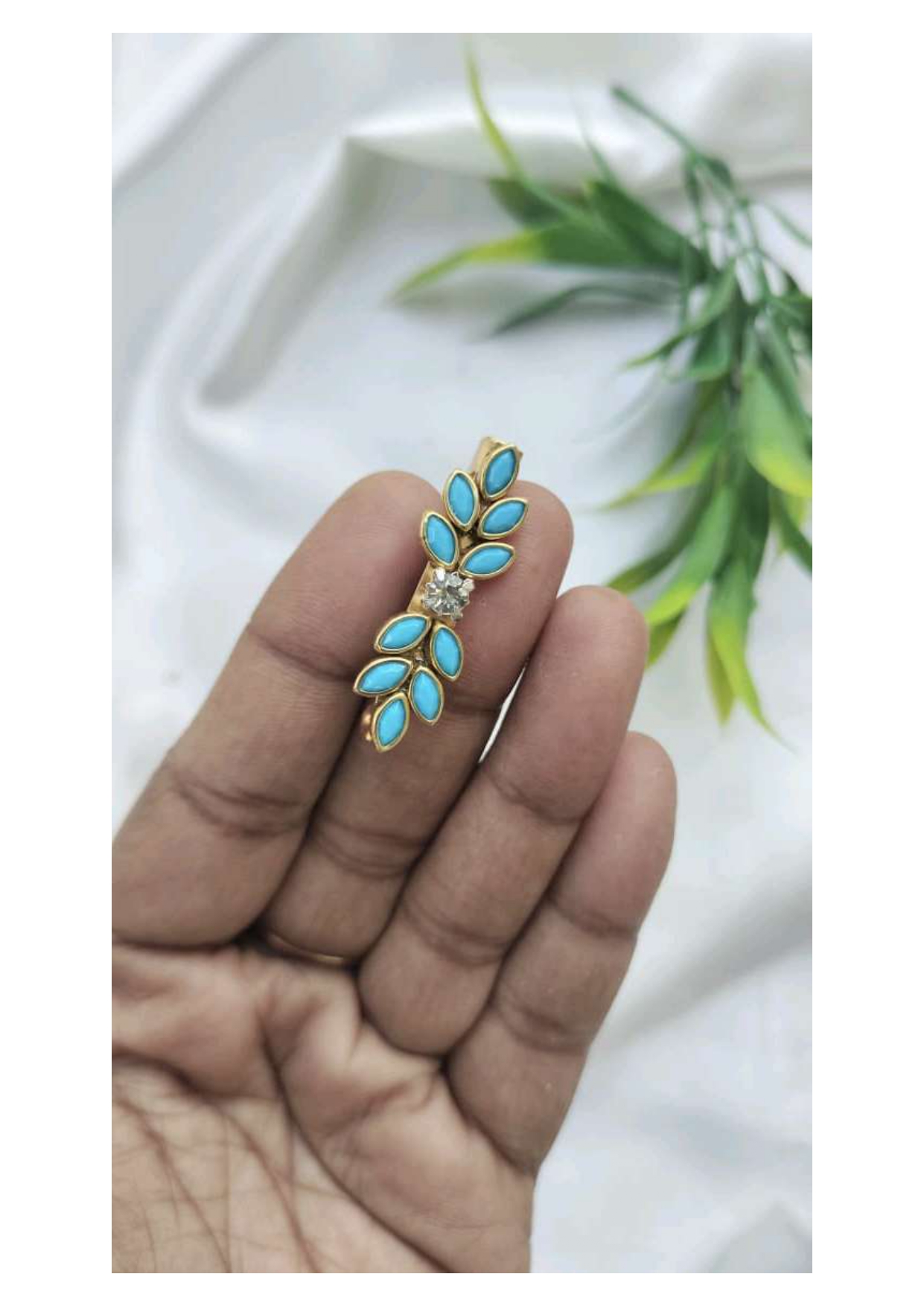 5 leaf Brooch pin