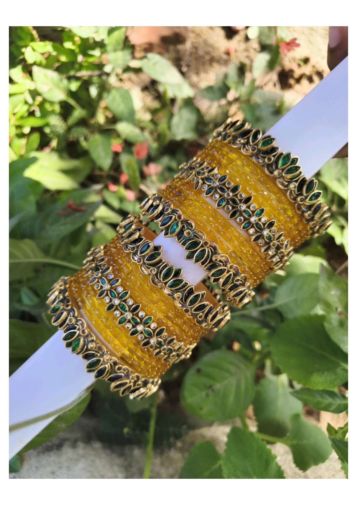 YOHITHA (Dark green with yellowish gold)